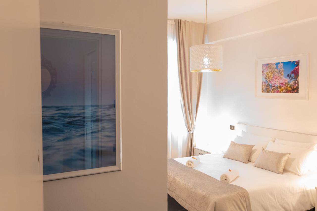 Ca Sottomarina Gli Appartamenti In Centro Apartsuite Exterior foto